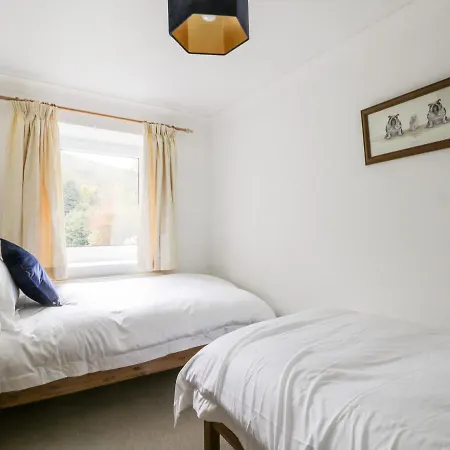 Holiday home Raincliffe Manor *