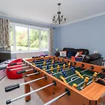 Raincliffe Manor 펜션 스카버러